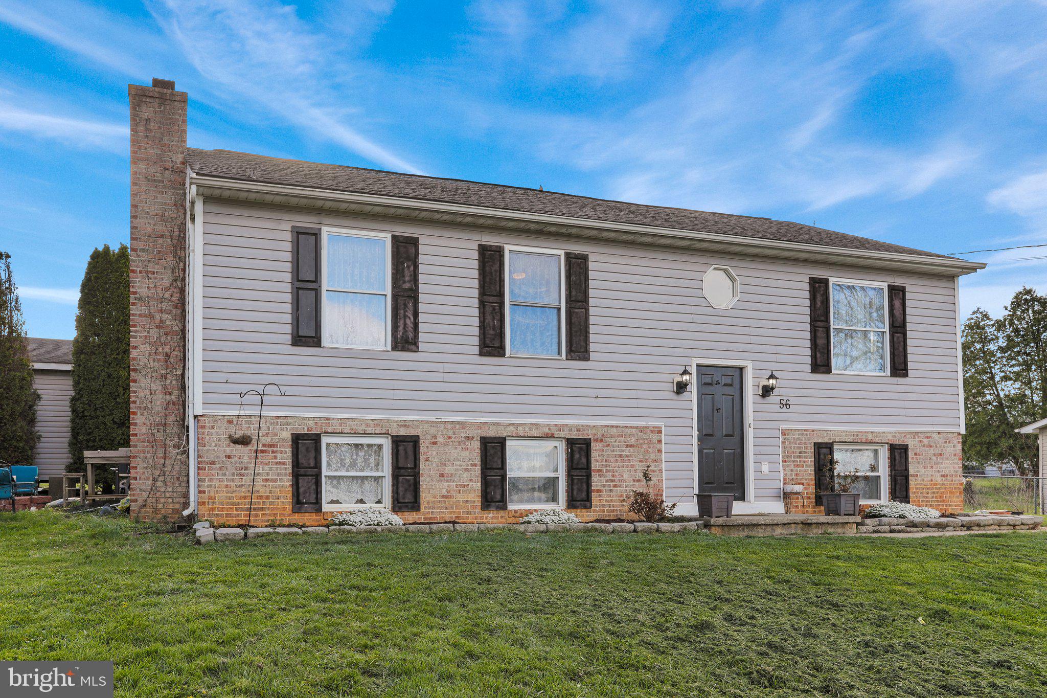 ORCHARD HILLS - Residential