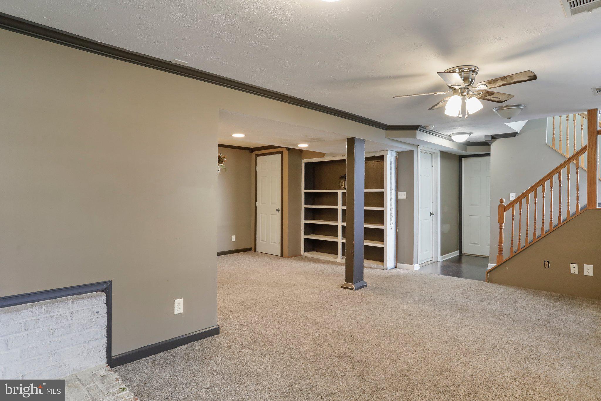 ORCHARD HILLS - Residential