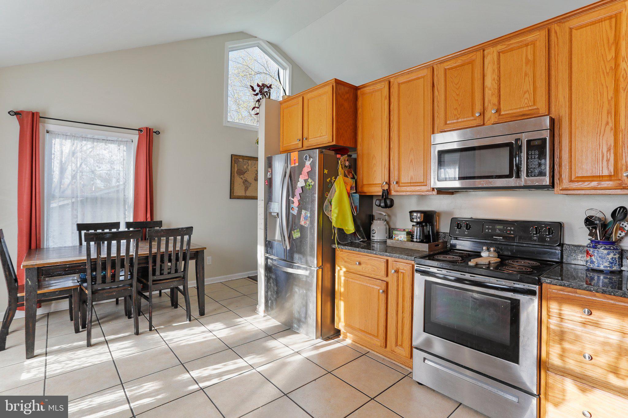 ORCHARD HILLS - Residential