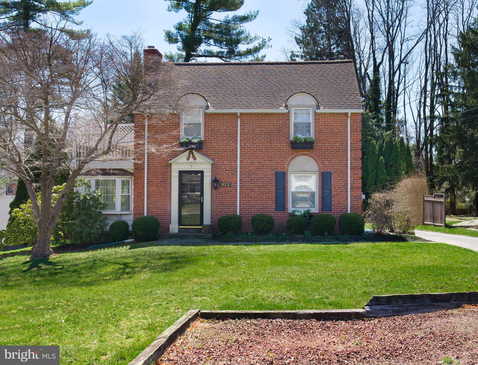 Welcome to 312 Old Lancaster Rd, Devon—a charming colonial-style home with 3 bedrooms and 1.5 bathrooms. The kitchen boasts granite countertops, a stylish tile backsplash, and stainless steel appliances. Just off the kitchen, the dining room flows into a spacious living area, creating an inviting space for gatherings. A sunroom off the living room offers the perfect spot to relax.
Upstairs, you’ll find three generously sized bedrooms, with the primary bedroom featuring access to a private sun deck. Beautiful hardwood floors run through most of the home, adding warmth and character.
Set on a .41-acre lot, this property offers ample outdoor space. Located just minutes from the train, restaurants, and shopping, it provides convenient access to daily essentials and vibrant local dining and retail options—all while ensuring an easy commute.
Don’t miss this opportunity to own a classic home in a fantastic location!