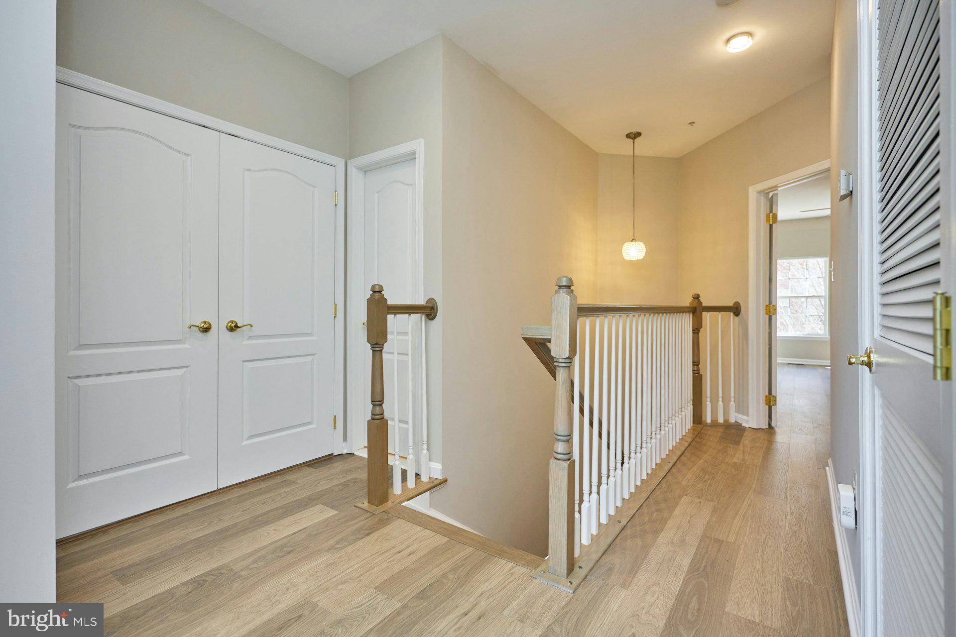 THE TOWNES AT VILLAGE PLACE - Residential