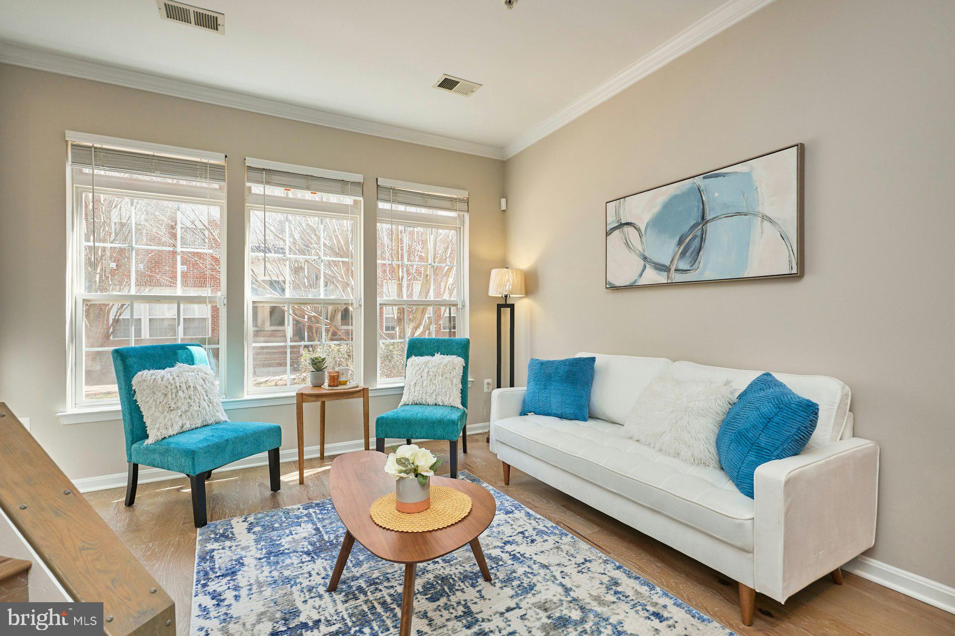 THE TOWNES AT VILLAGE PLACE - Residential