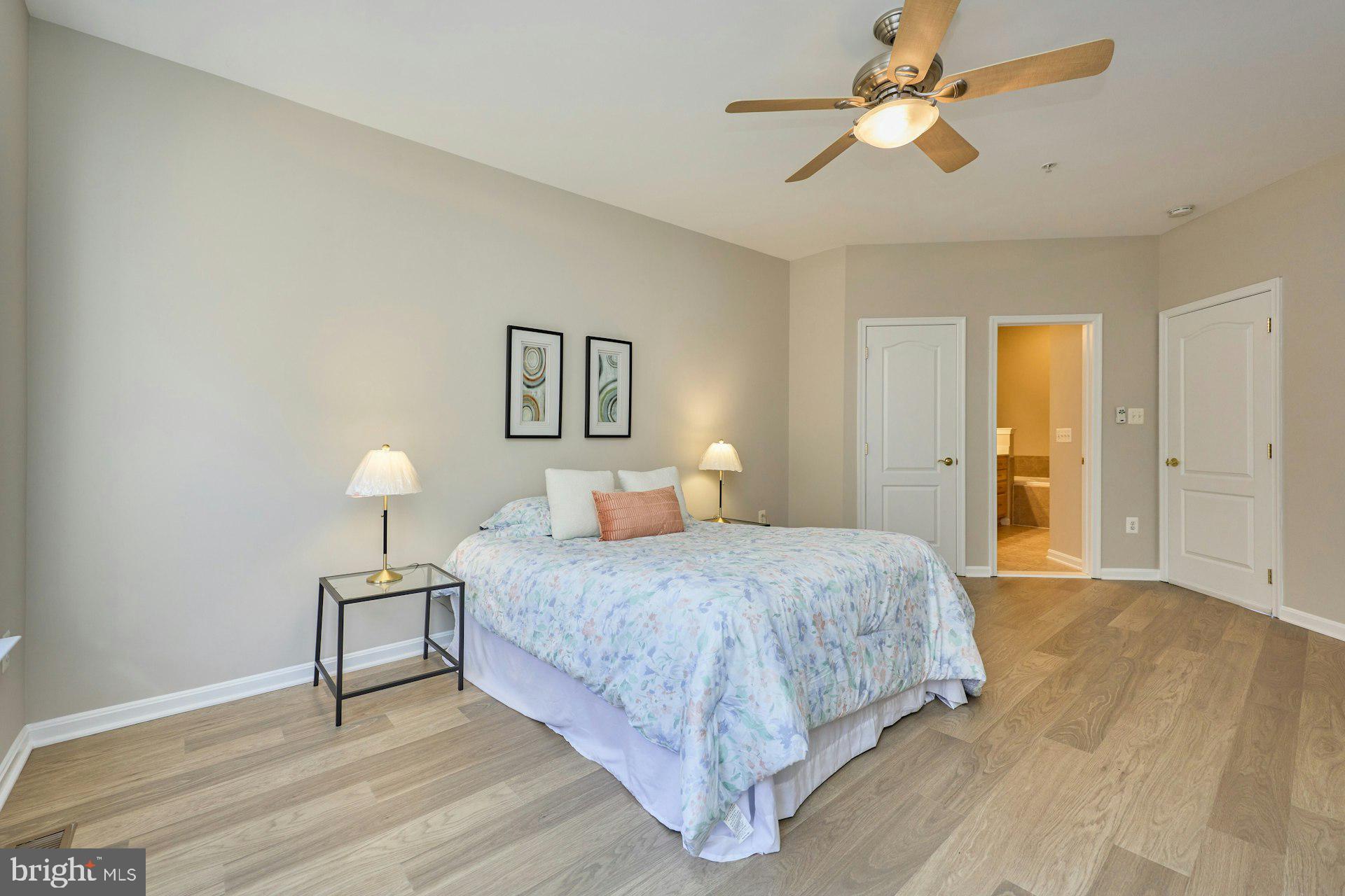 THE TOWNES AT VILLAGE PLACE - Residential