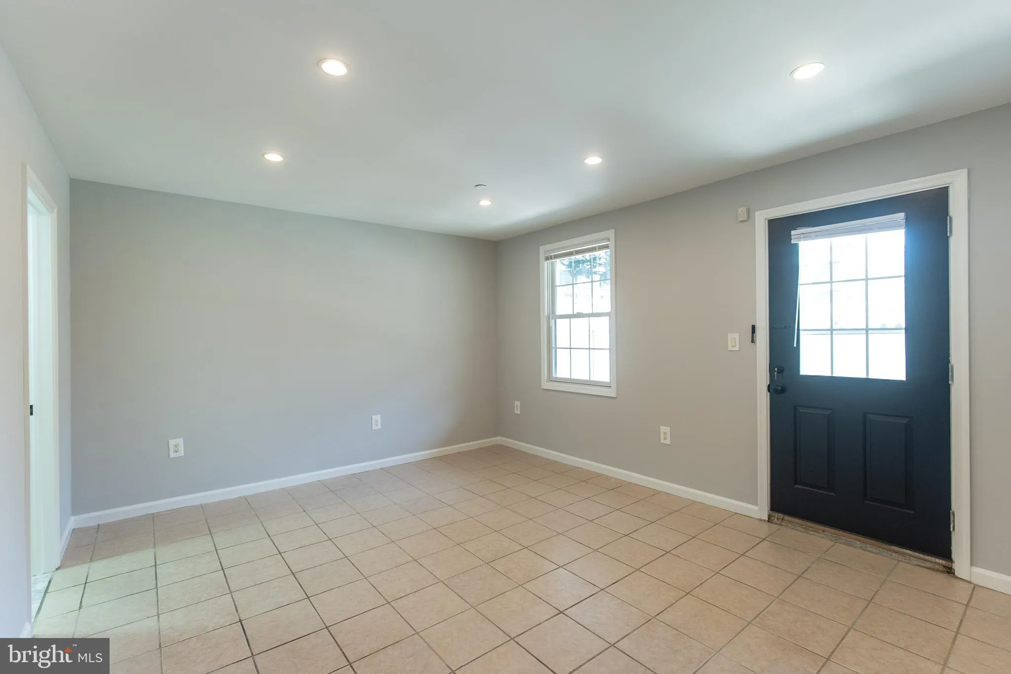 Philadelphia, Pennsylvania 19147, United States, 3 Bedrooms Bedrooms, ,3 BathroomsBathrooms,Residential,Active,147683