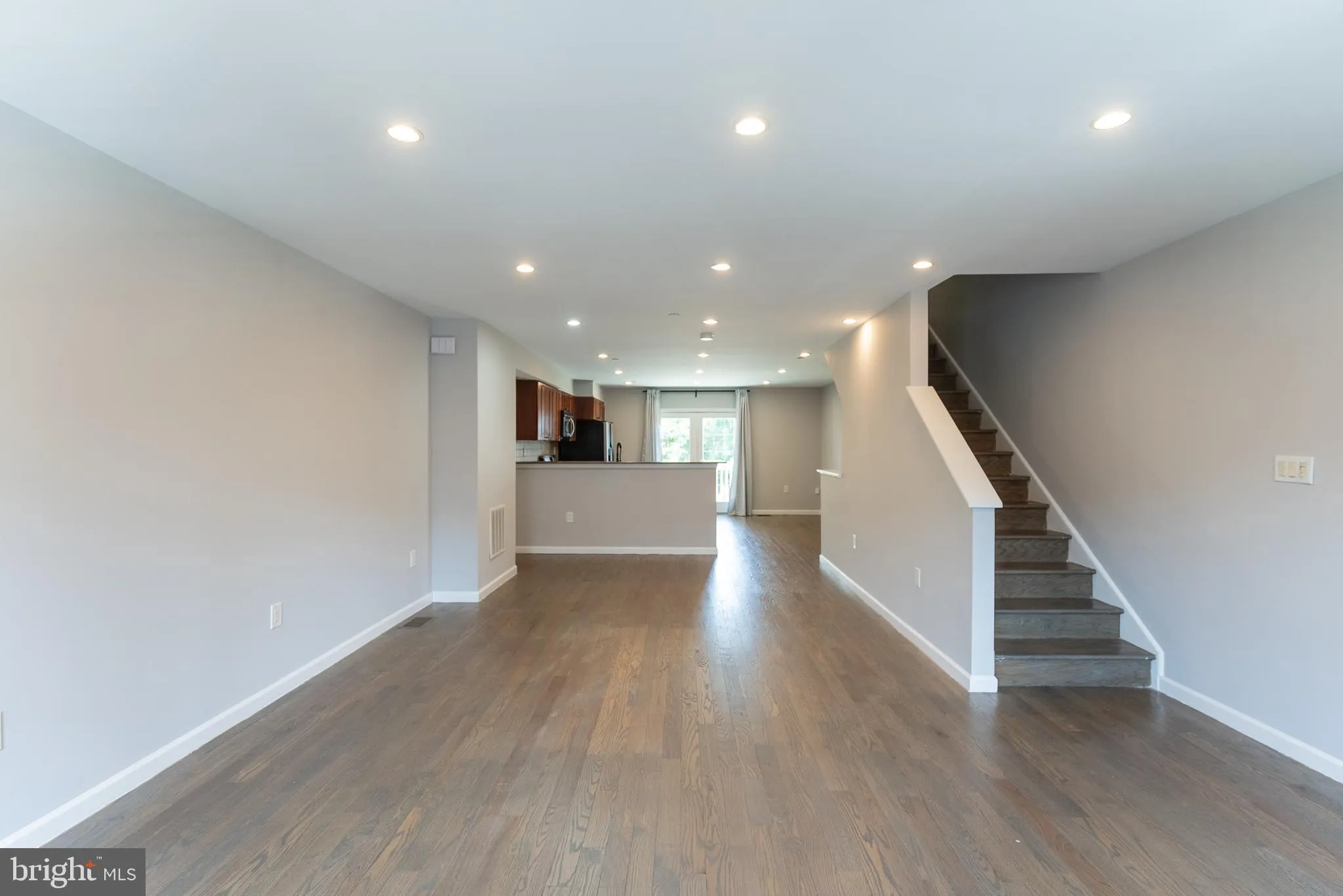 Philadelphia, Pennsylvania 19147, United States, 3 Bedrooms Bedrooms, ,3 BathroomsBathrooms,Residential,Active,147683