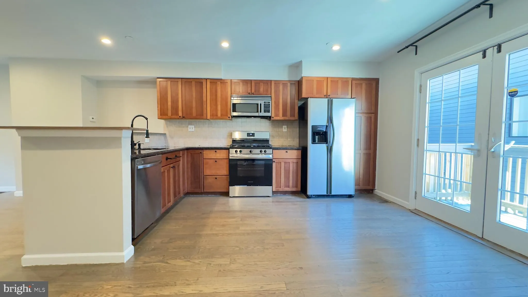 Philadelphia, Pennsylvania 19147, United States, 3 Bedrooms Bedrooms, ,3 BathroomsBathrooms,Residential,Active,147683