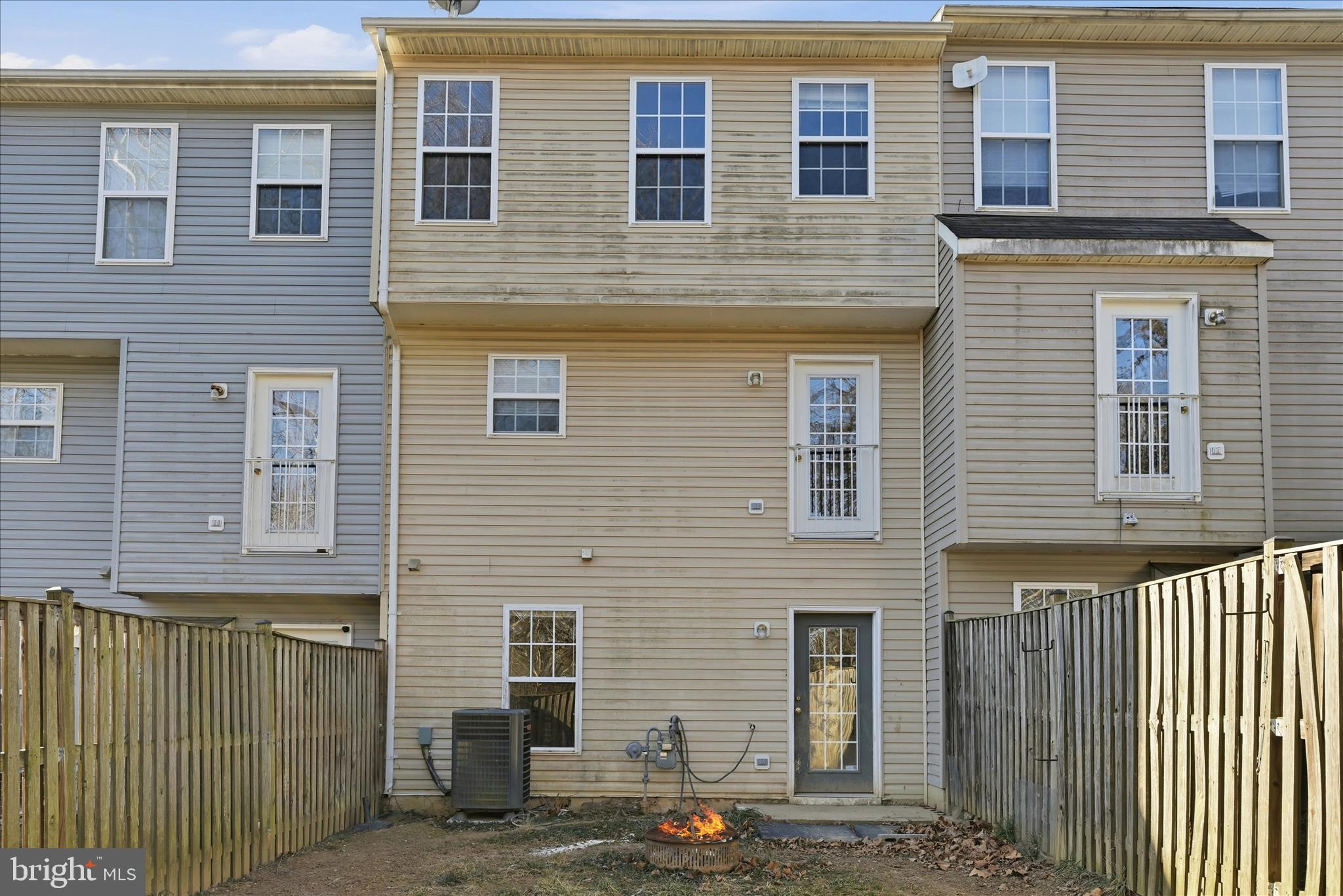 HUPPS RIDGE - Residential