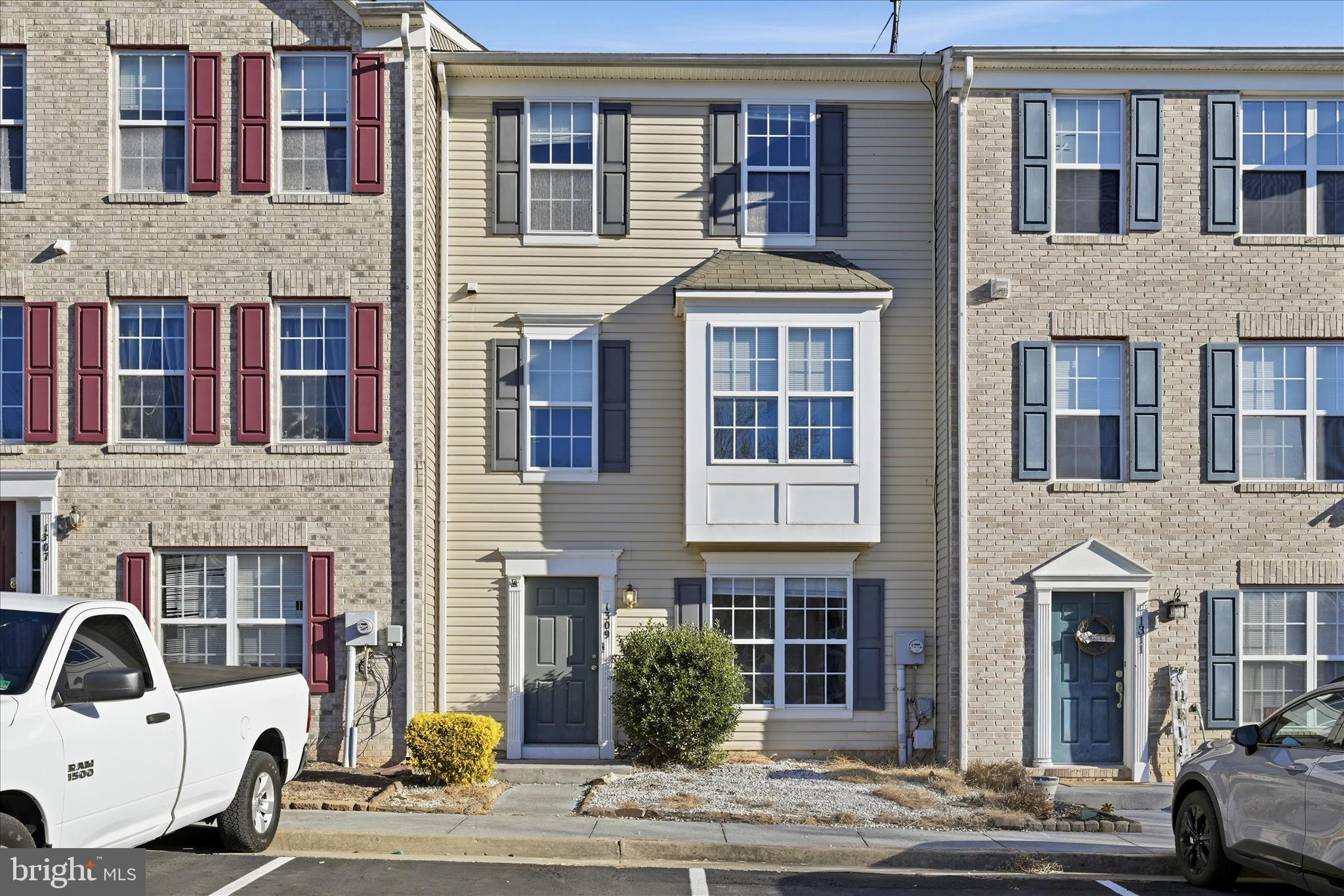 HUPPS RIDGE - Residential