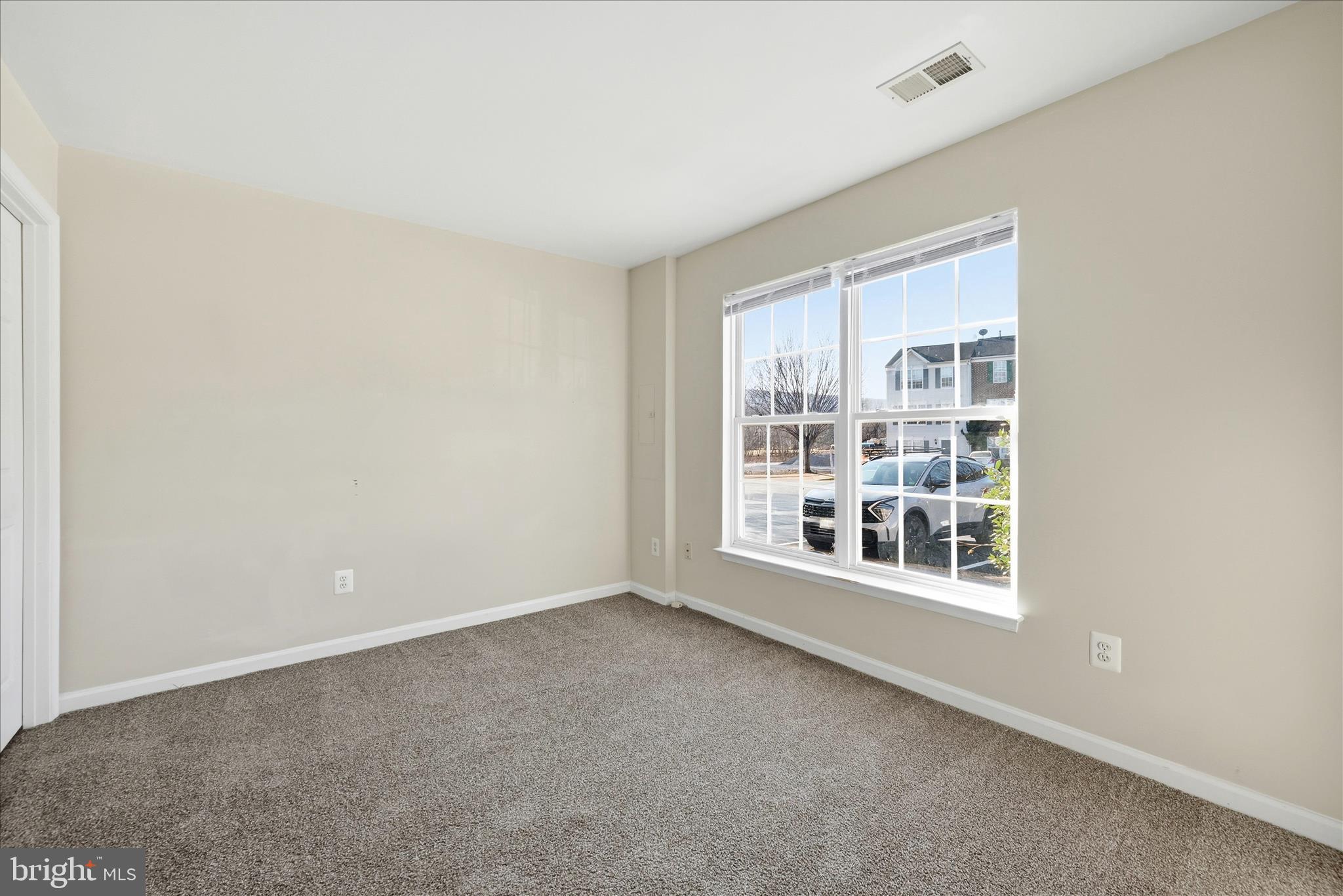 HUPPS RIDGE - Residential