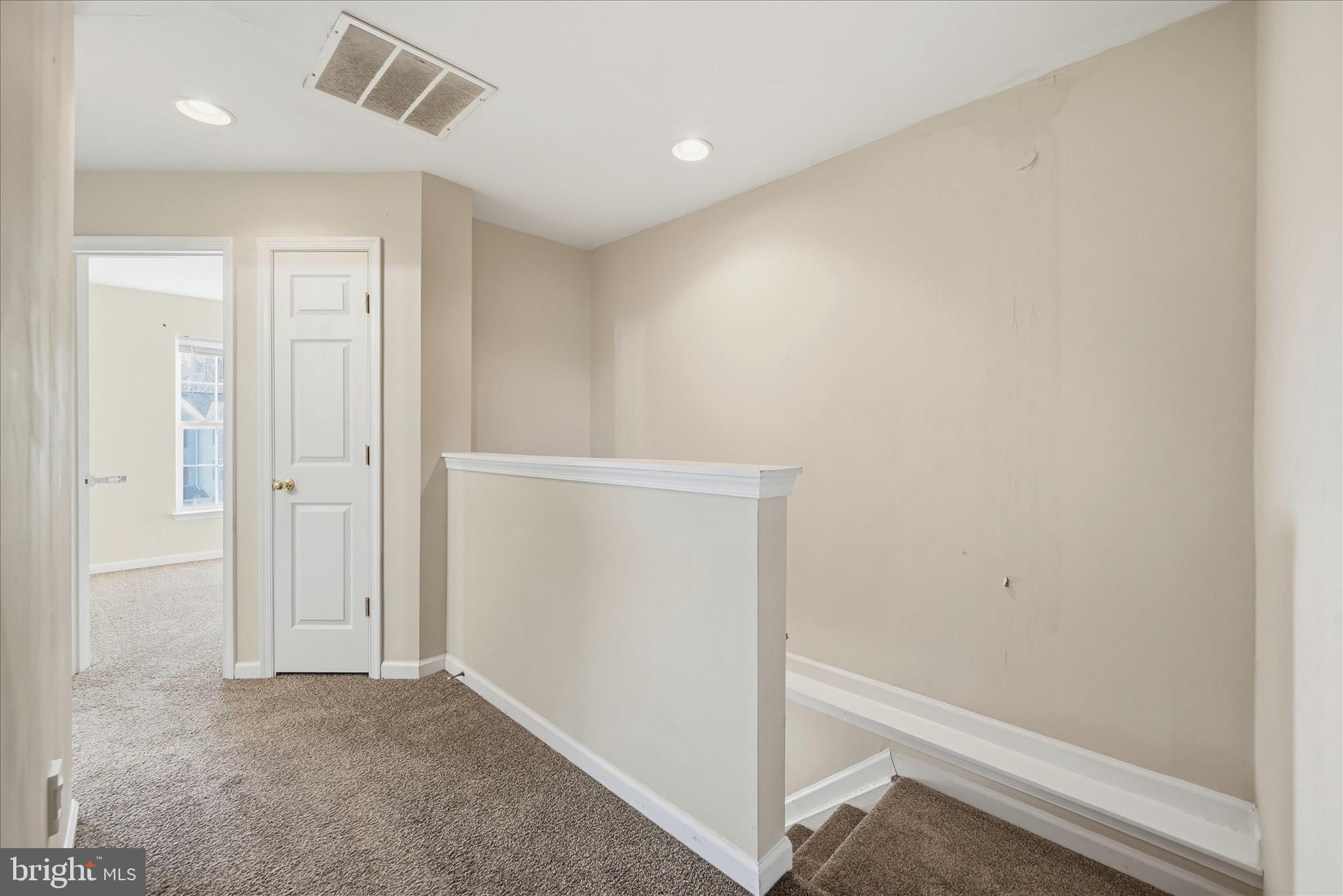 HUPPS RIDGE - Residential