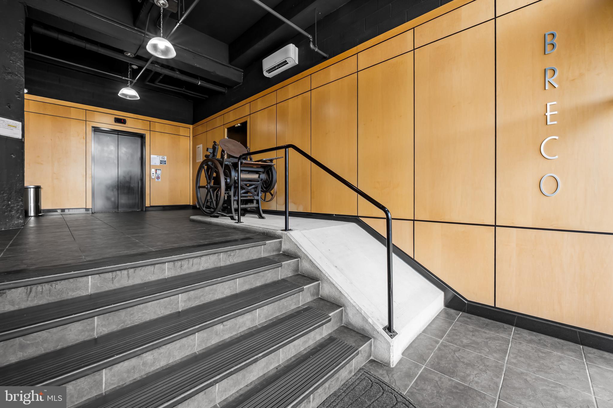 234 HOLLIDAY STREET 502