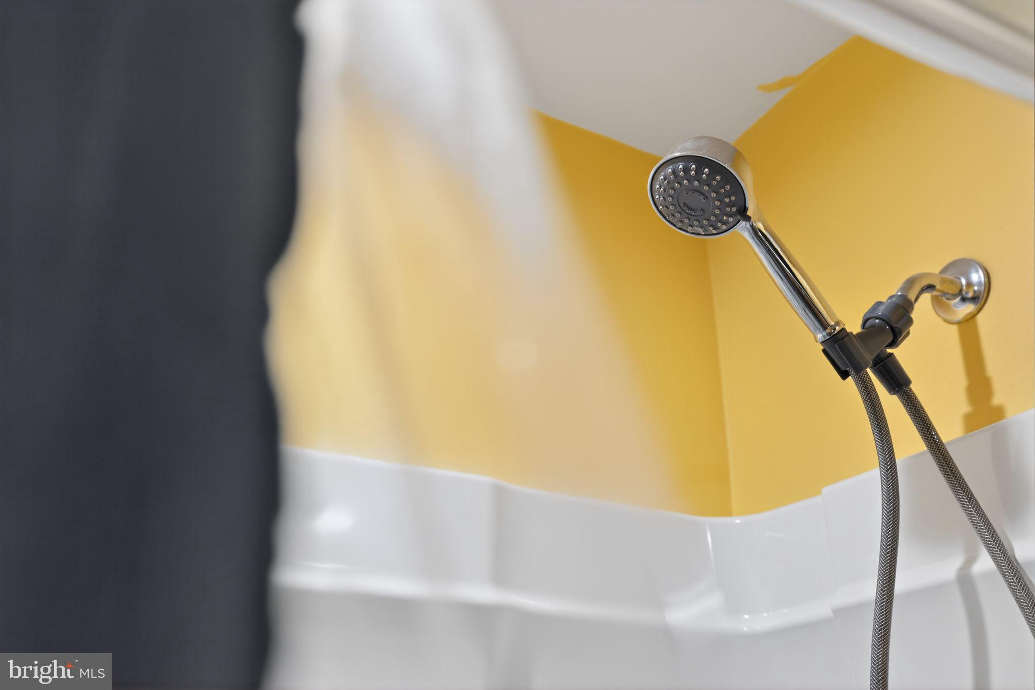 SHADY CREEK - Residential