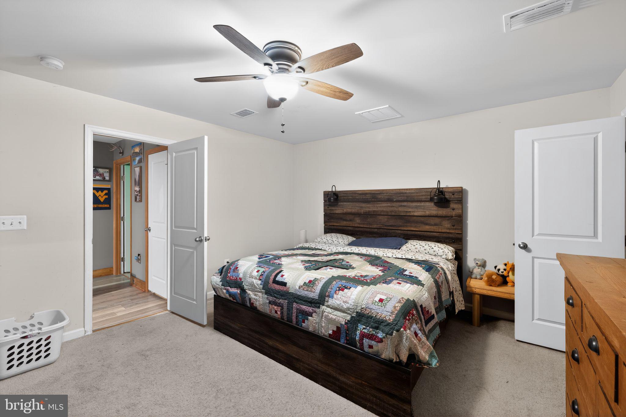 SHADY CREEK - Residential