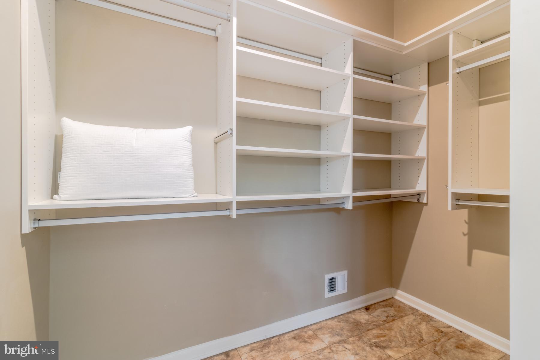 FOUR SEASONS AT BELLE TERRE - Residential