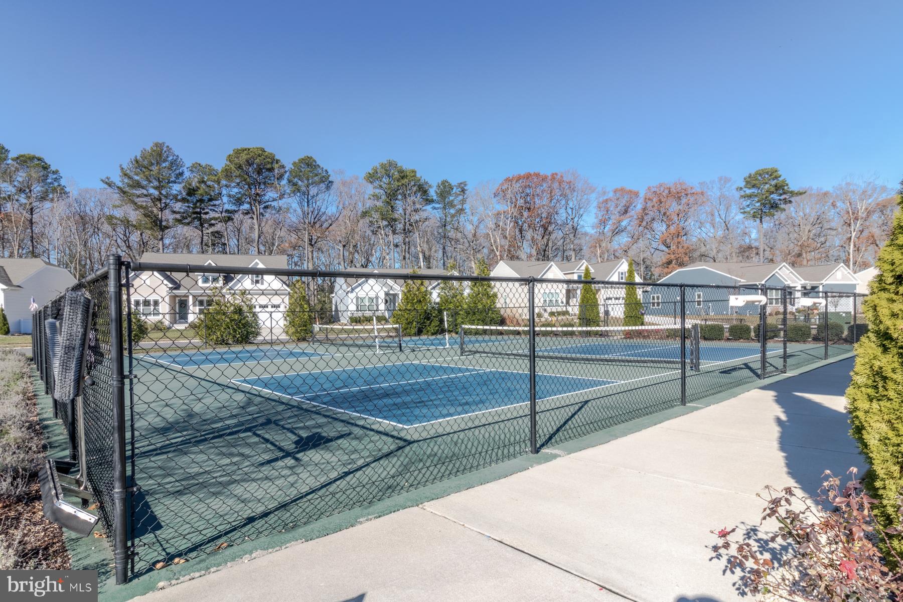 FOUR SEASONS AT BELLE TERRE - Residential