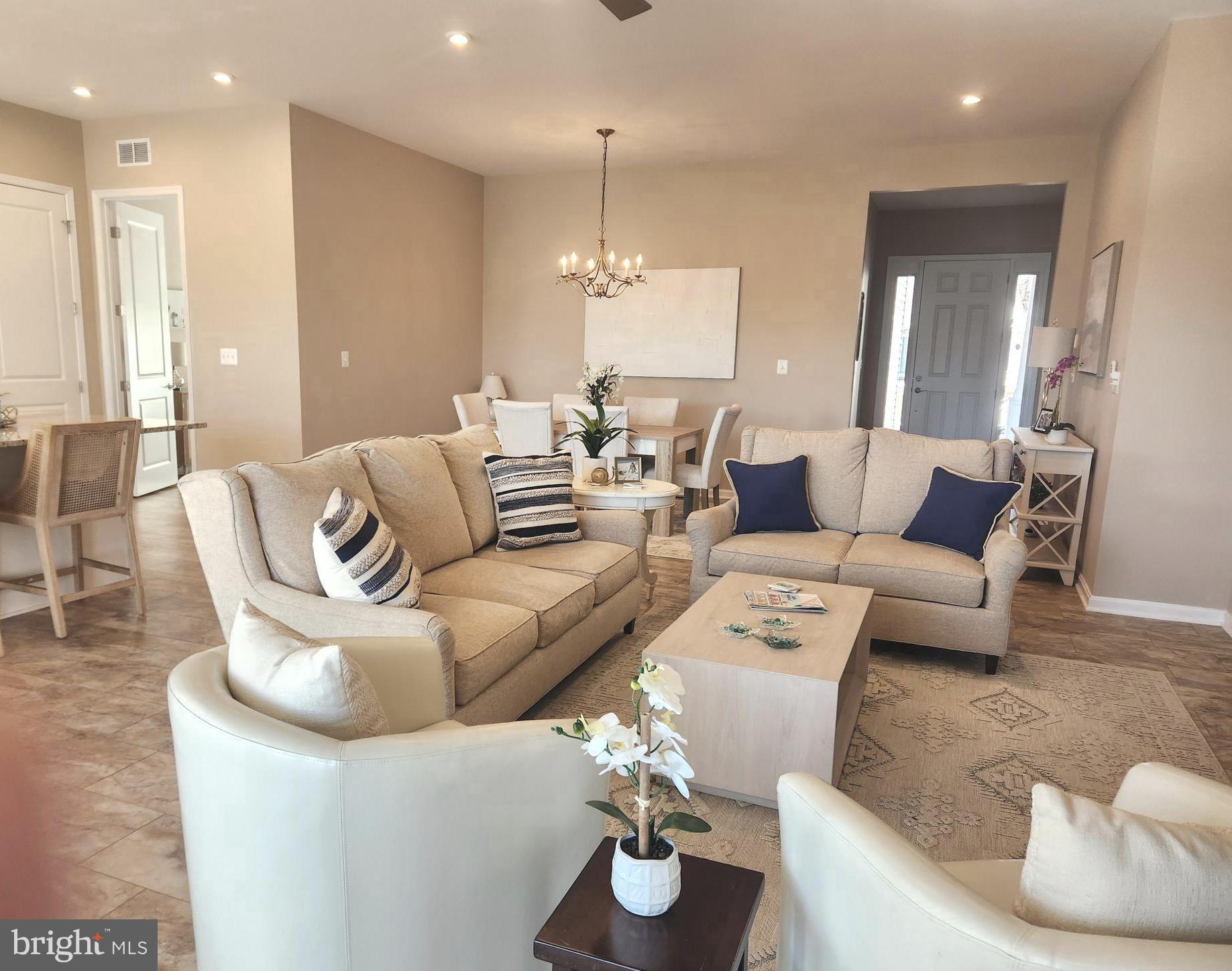 FOUR SEASONS AT BELLE TERRE - Residential