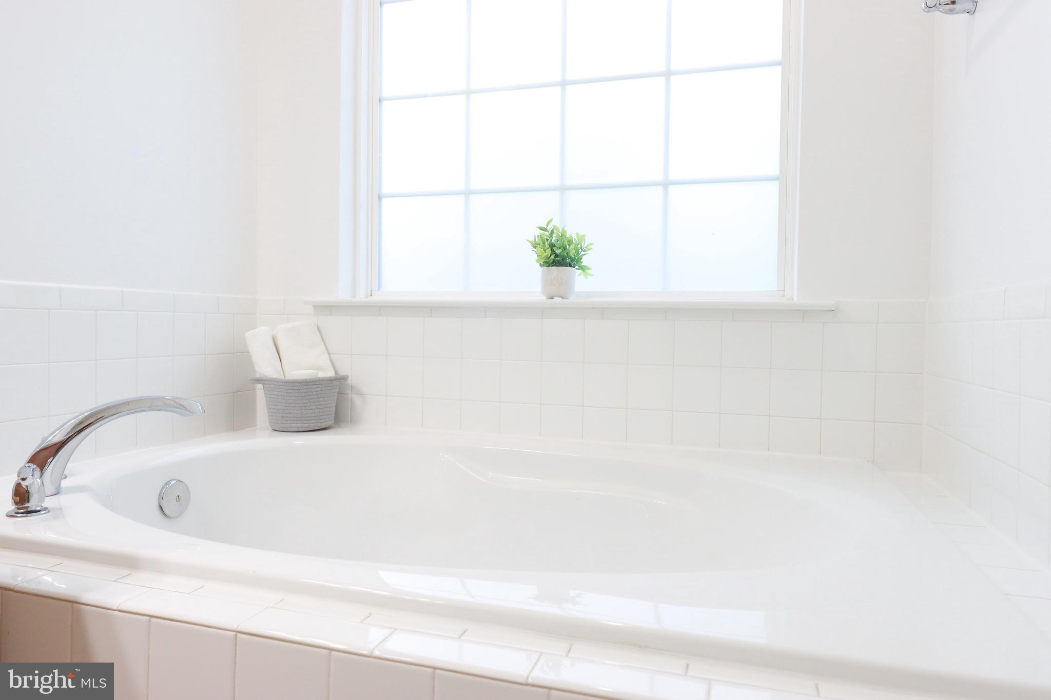 ASHBY PLACE II - Residential