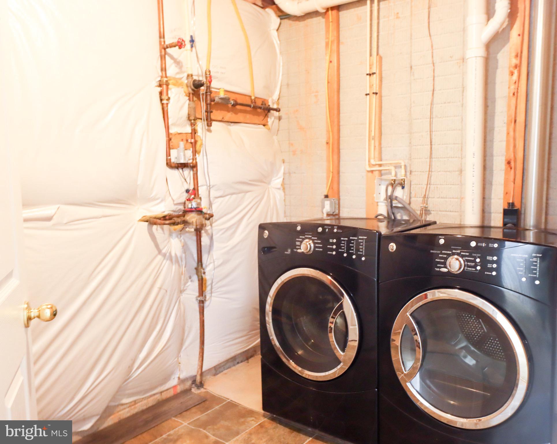 ASHBY PLACE II - Residential