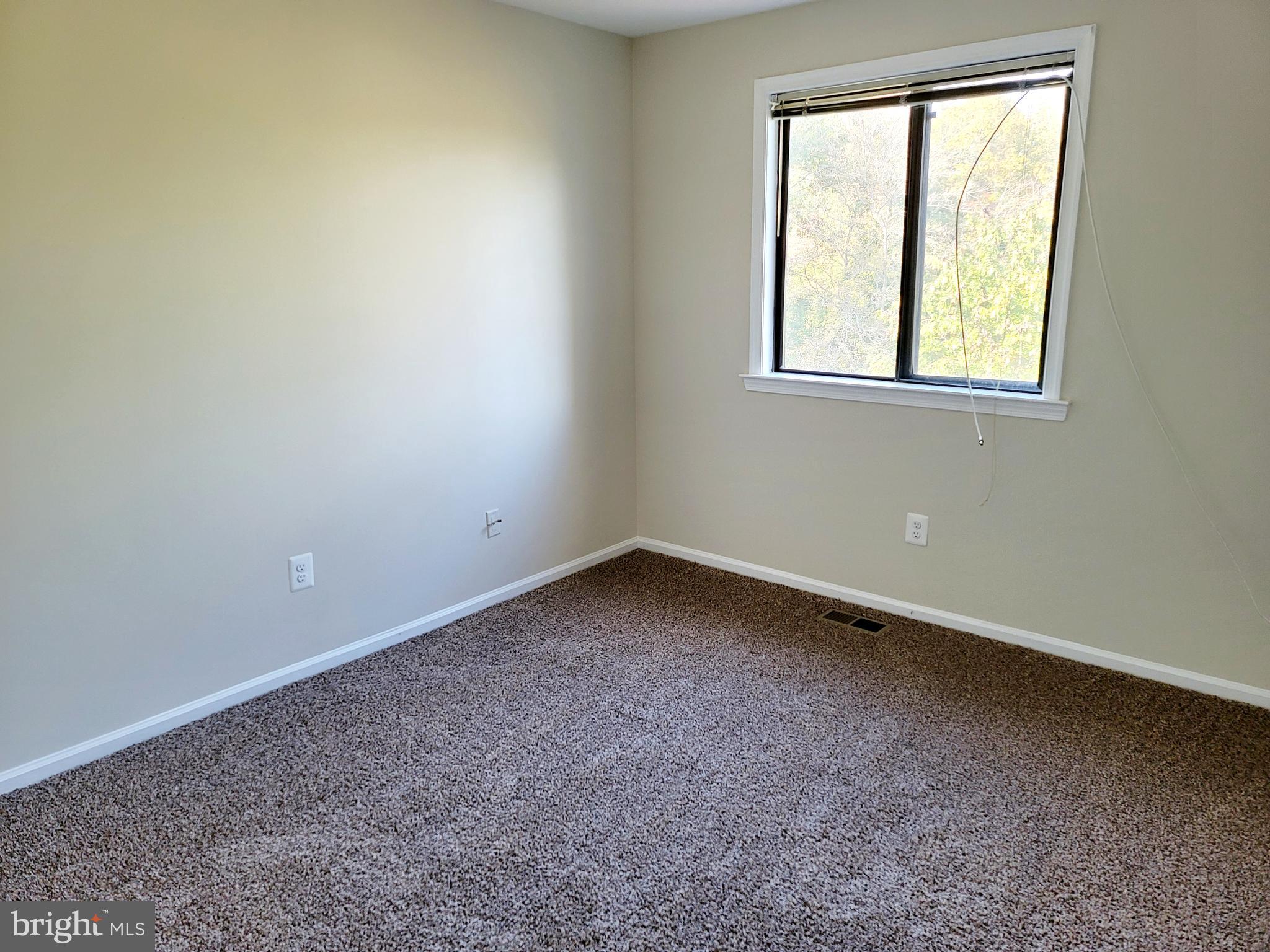 BURKE CENTRE - Residential Lease