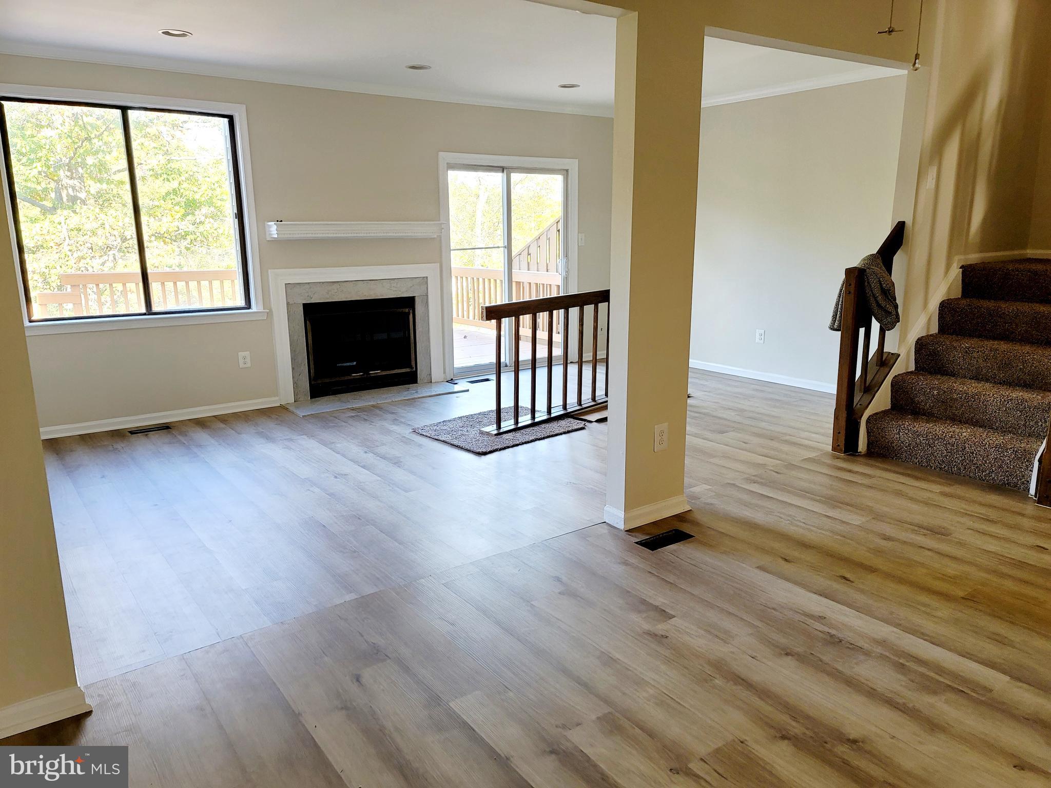 BURKE CENTRE - Residential Lease