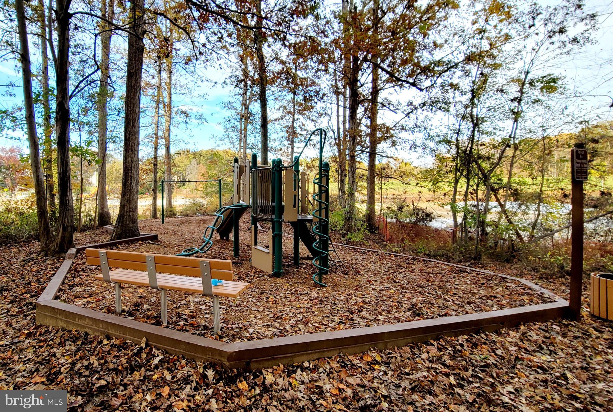 BURKE CENTRE - Residential Lease