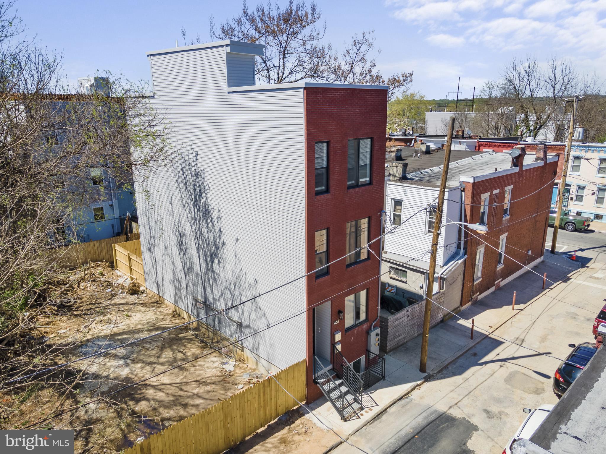 UNIVERSITY CITY - Residential Lease