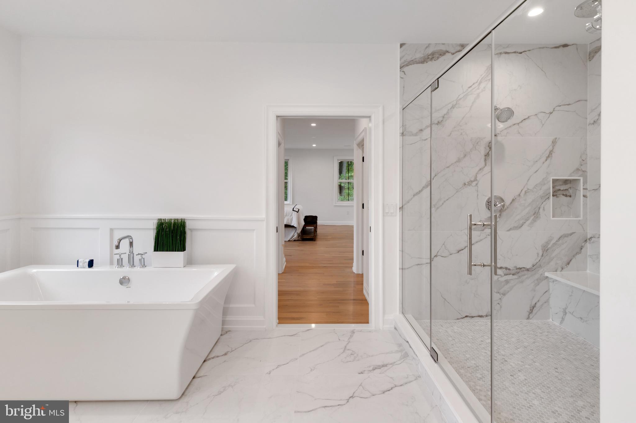 CHESTNUT HILL - Residential