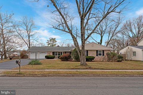 13107 PENNYPACKER LANE FAIRFAX VA 22033