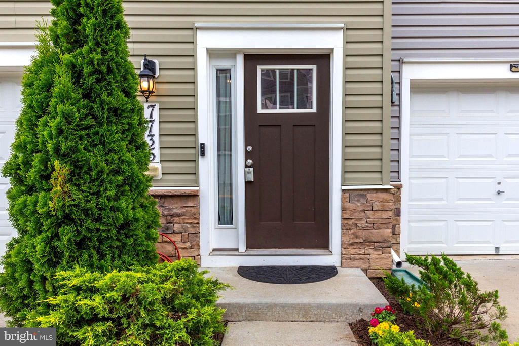Photo of 7735 Venice Lane, SEVERN, MD 21144 (MLS # MDAA2126758)