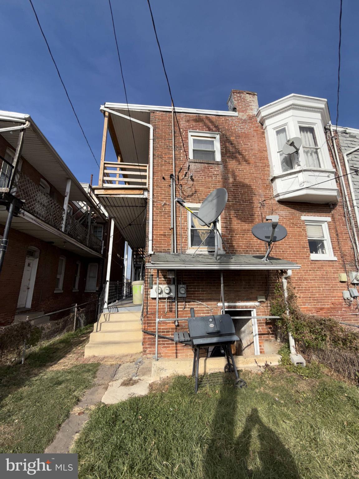 948 W PRINCESS STREET