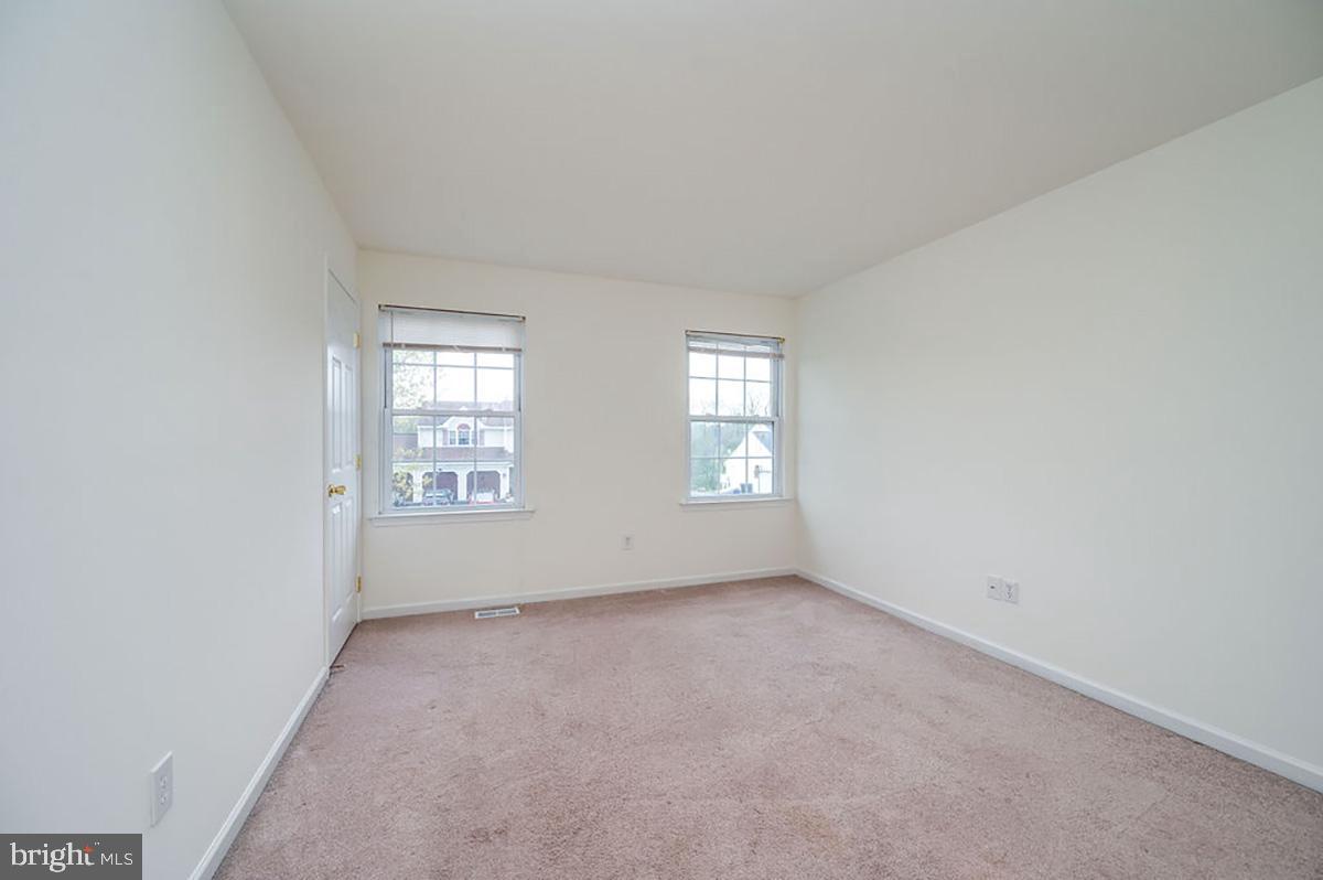 ROSECLIFF POINT - Residential