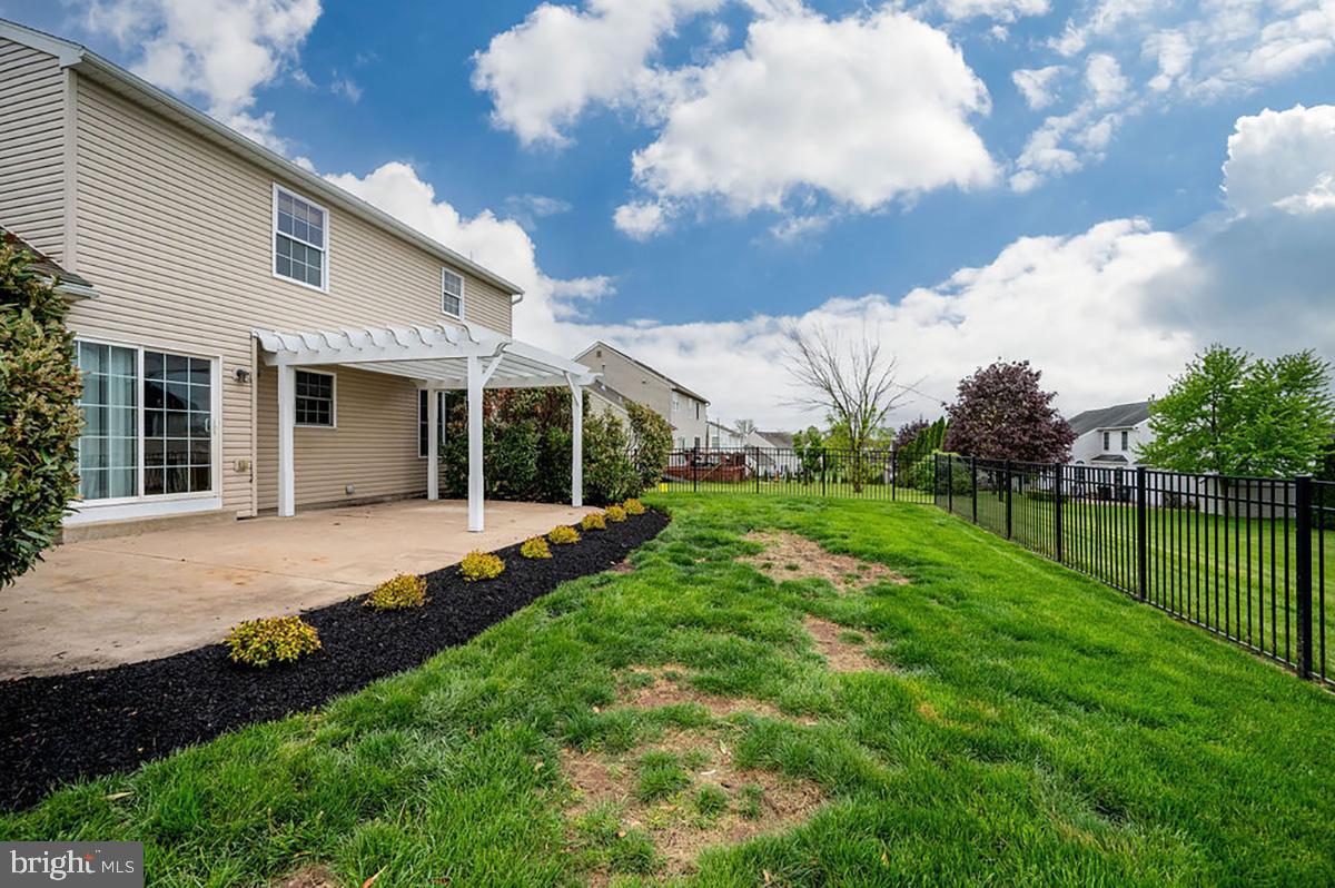 ROSECLIFF POINT - Residential