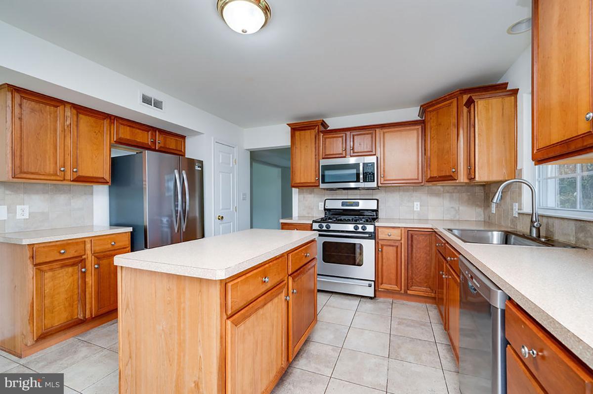 ROSECLIFF POINT - Residential