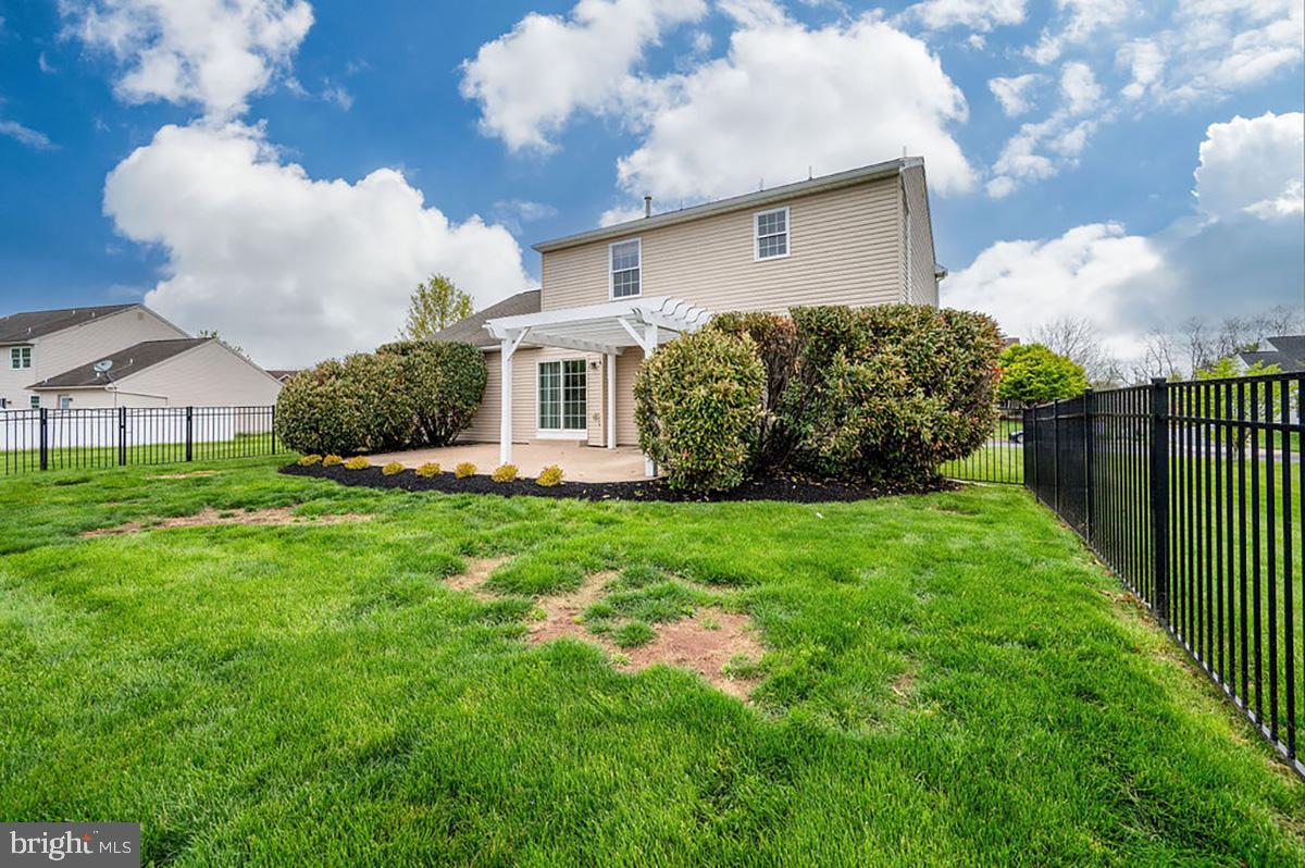 ROSECLIFF POINT - Residential