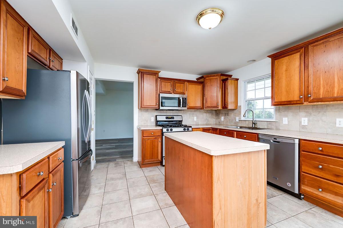 ROSECLIFF POINT - Residential