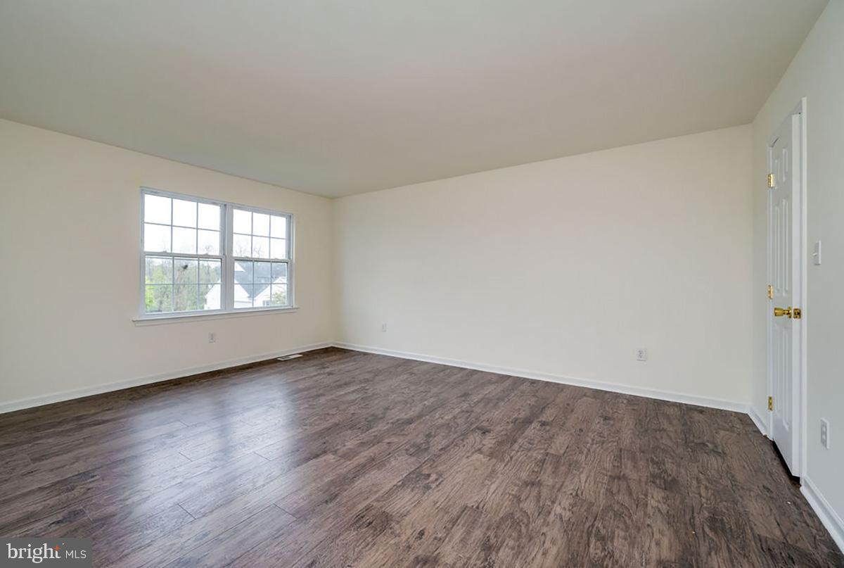 ROSECLIFF POINT - Residential