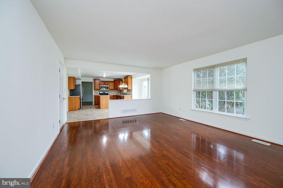 ROSECLIFF POINT - Residential