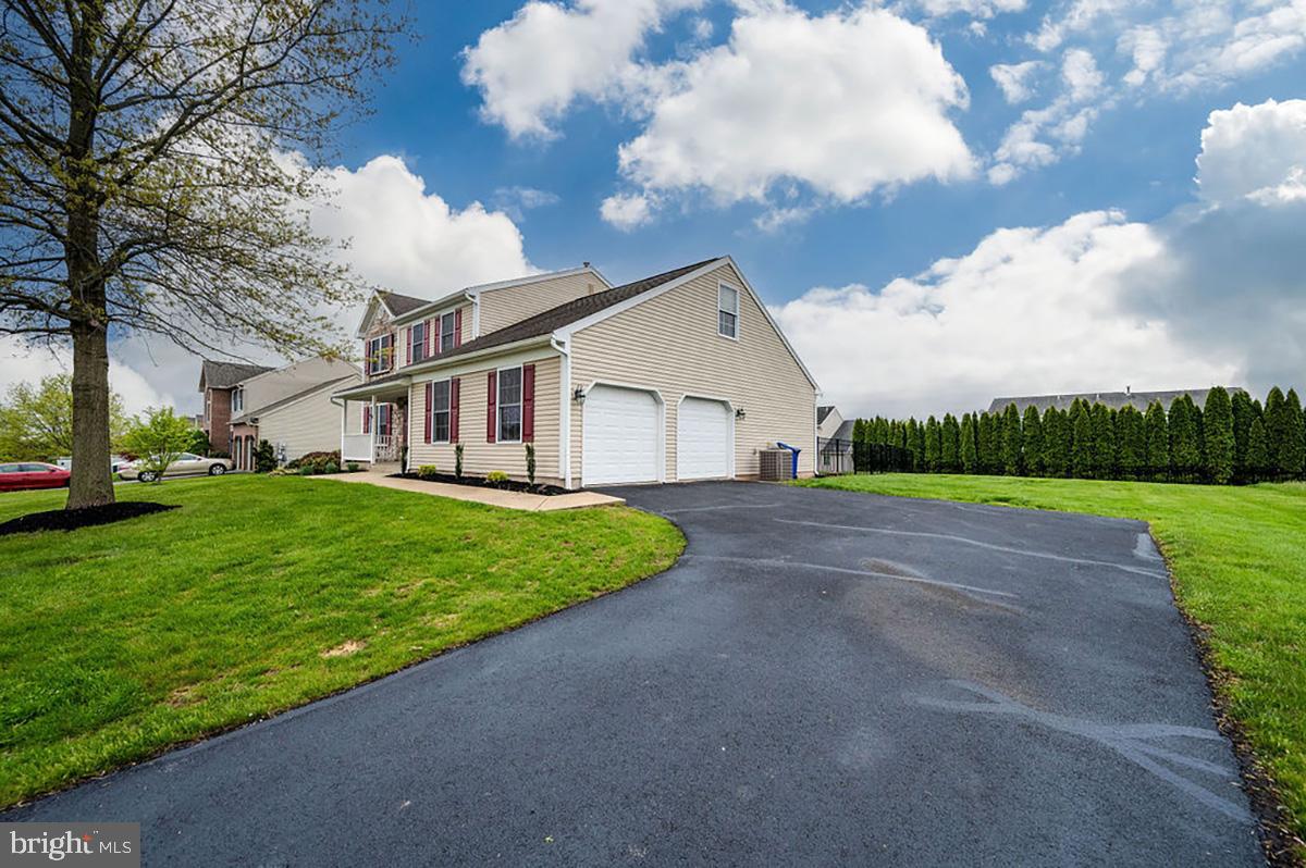 ROSECLIFF POINT - Residential