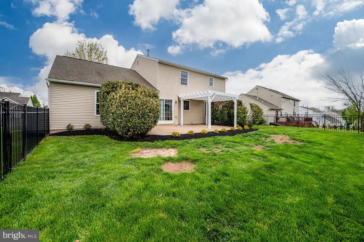 ROSECLIFF POINT - Residential