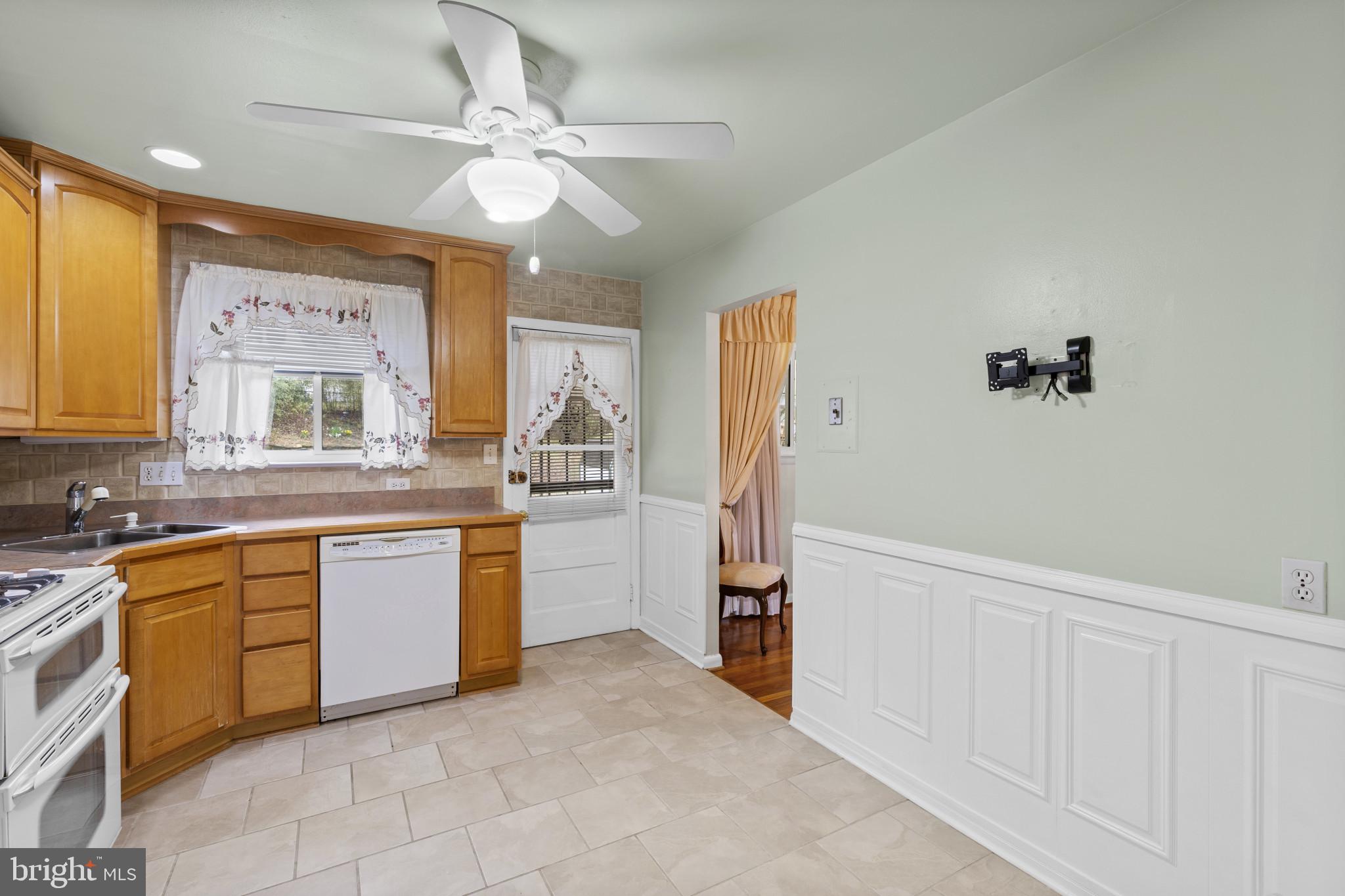 STONEYBROOK - Residential