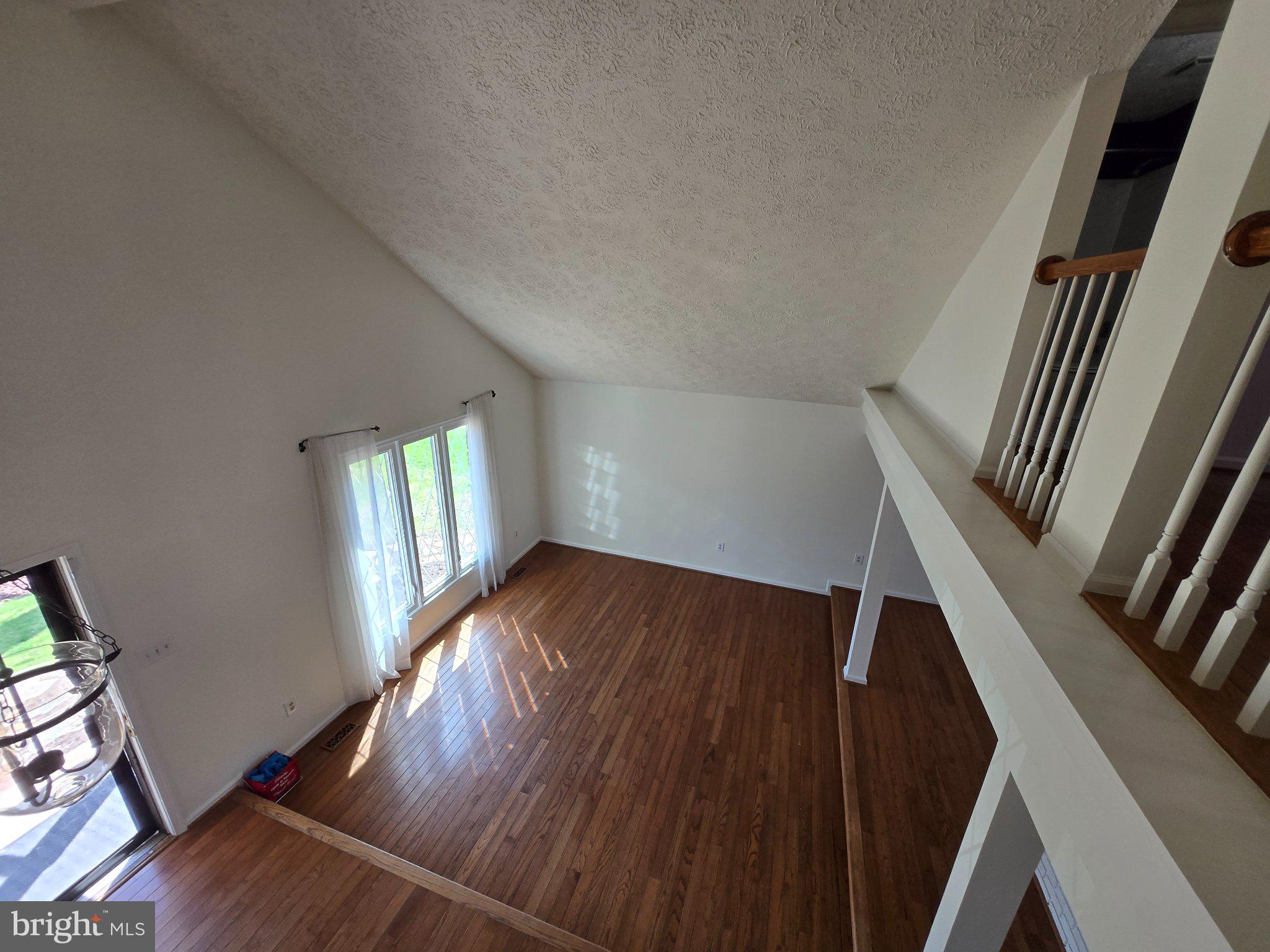 MONTCLAIR - Residential