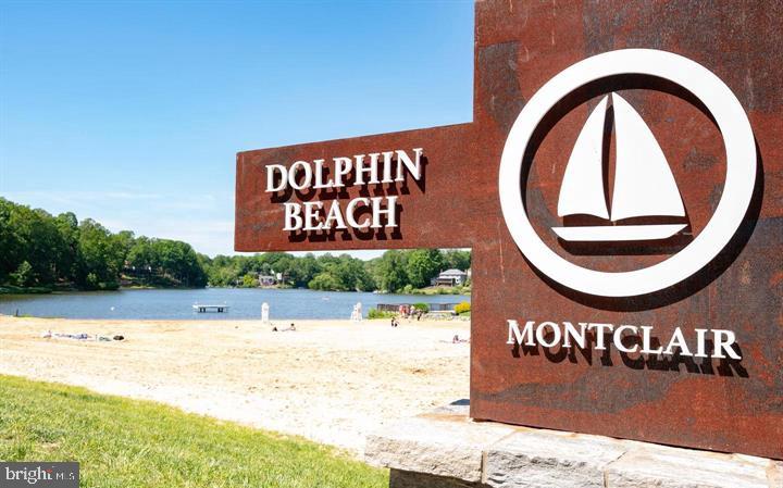 MONTCLAIR - Residential