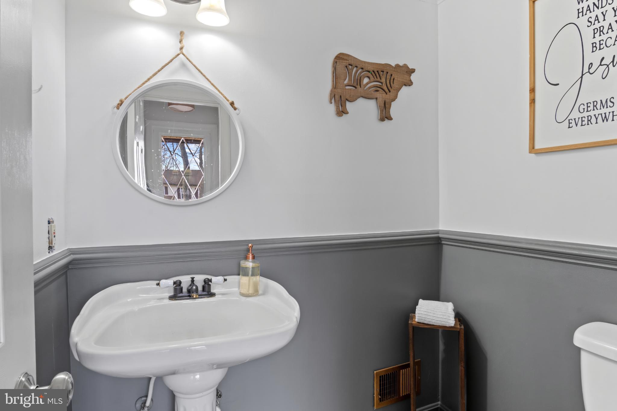 MONTCLAIR - Residential