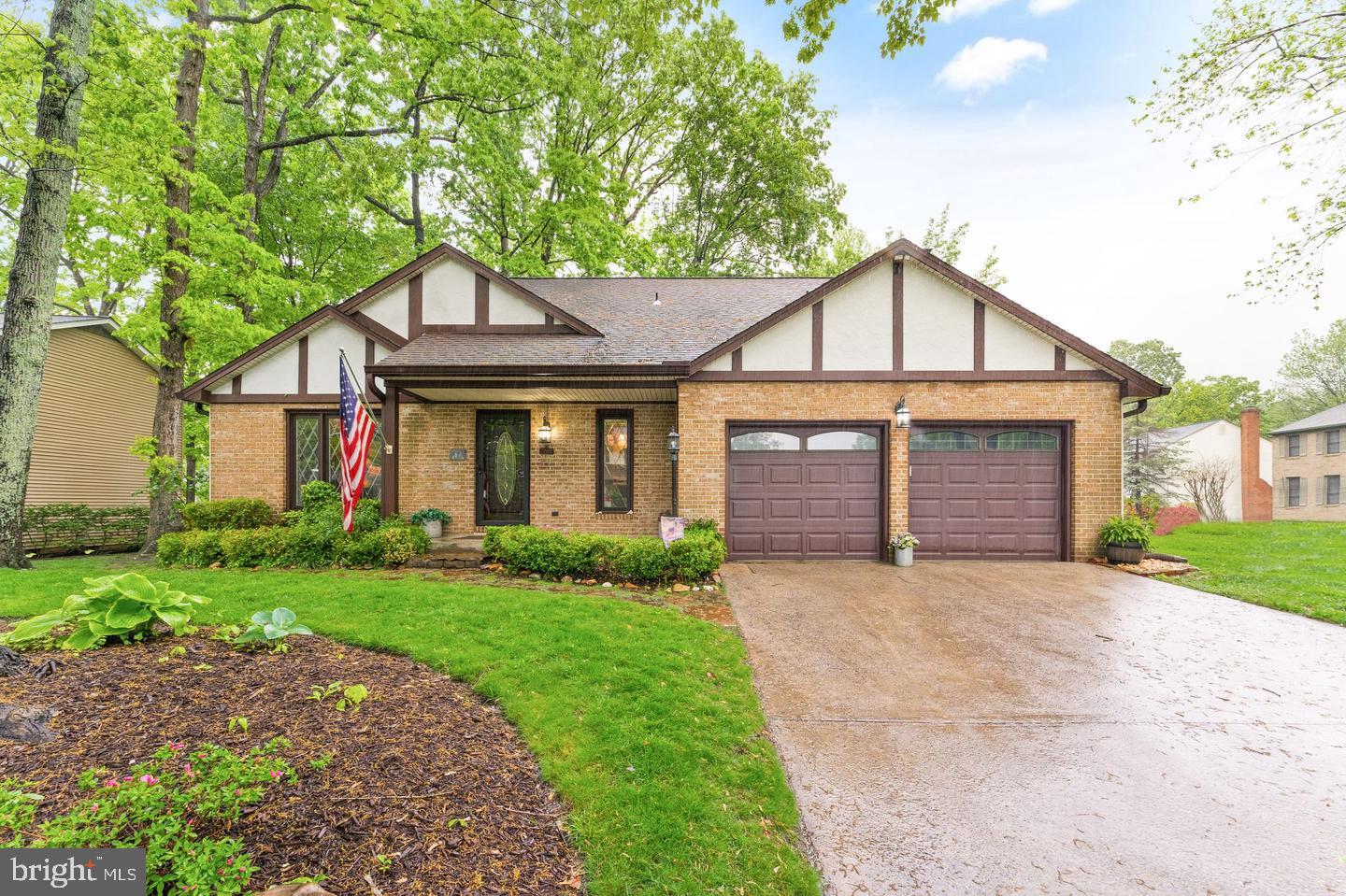 MONTCLAIR - Residential