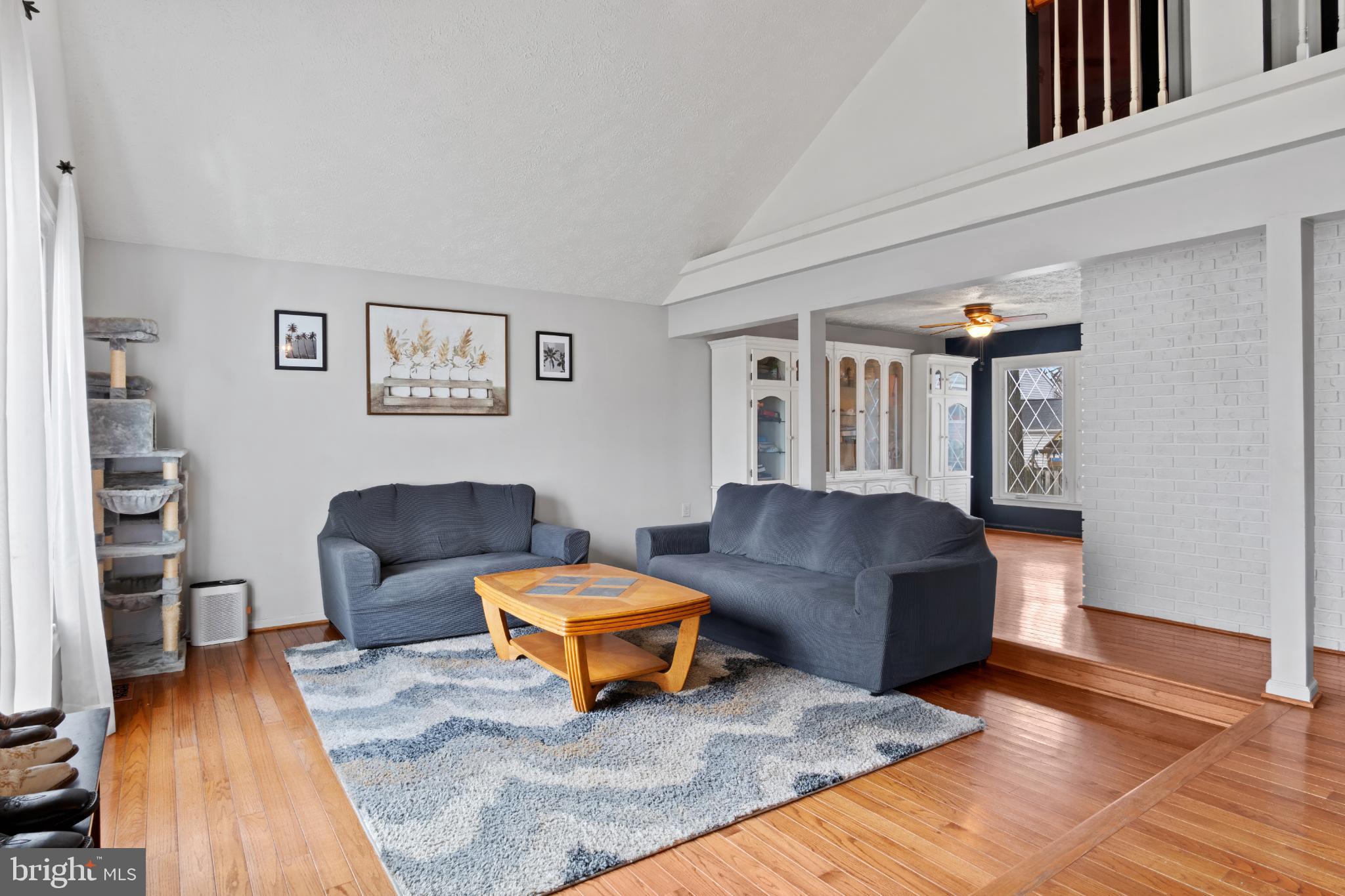 MONTCLAIR - Residential