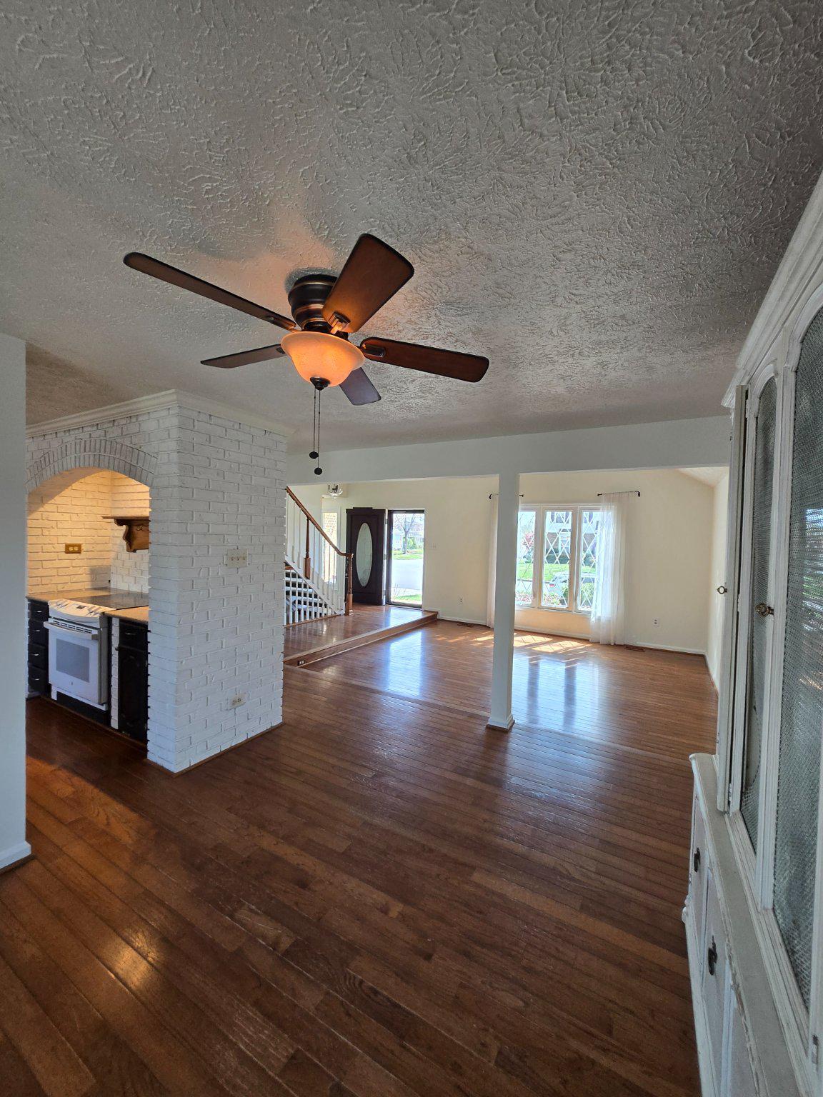 MONTCLAIR - Residential