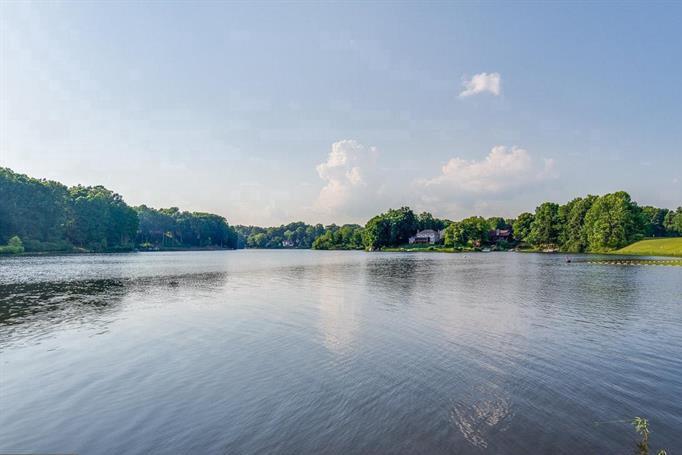 MONTCLAIR - Residential