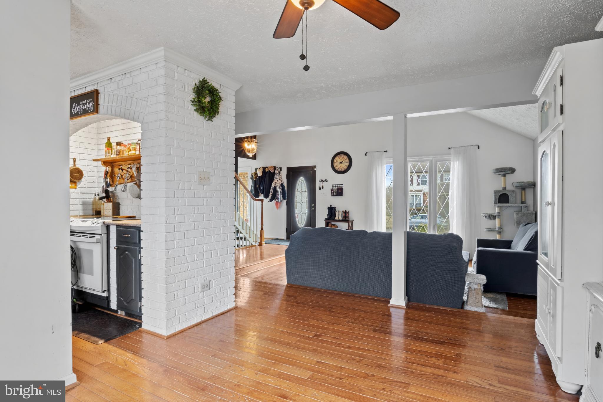 MONTCLAIR - Residential