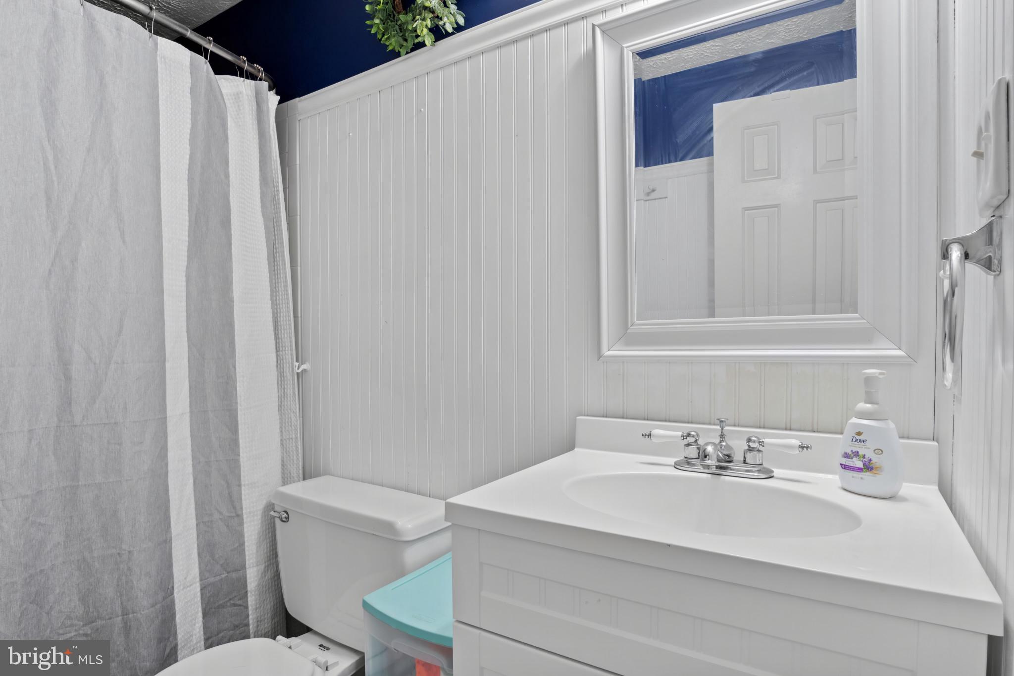 MONTCLAIR - Residential