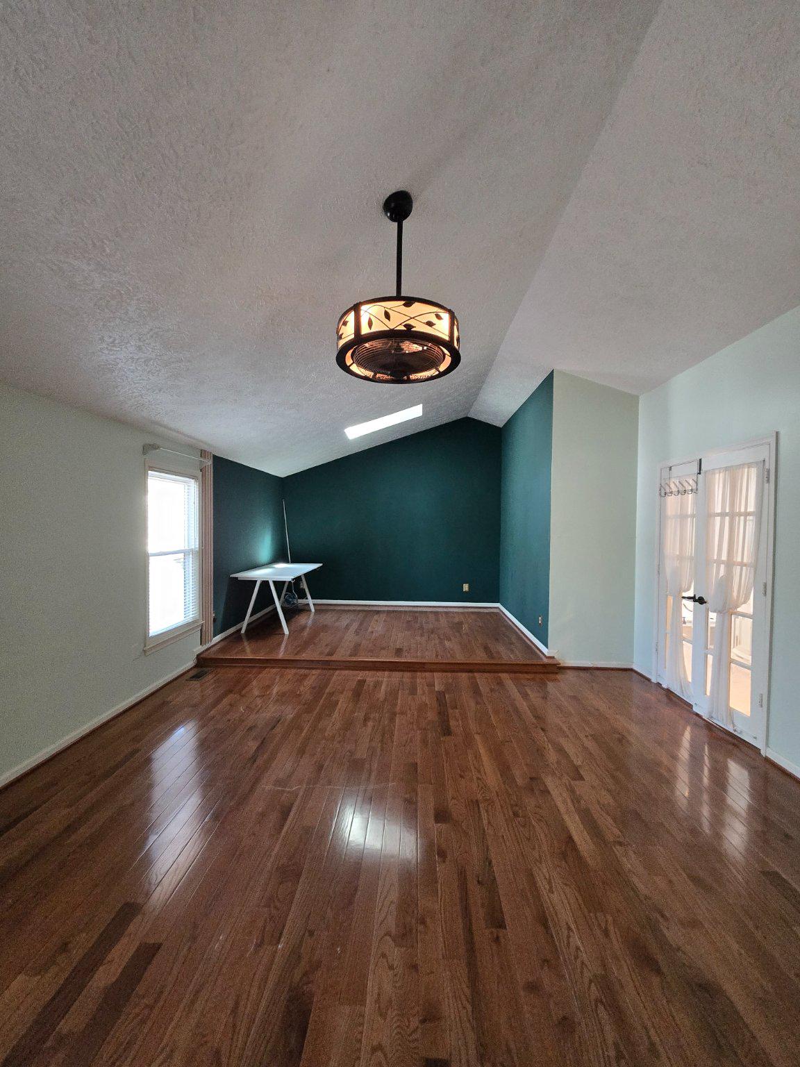 MONTCLAIR - Residential